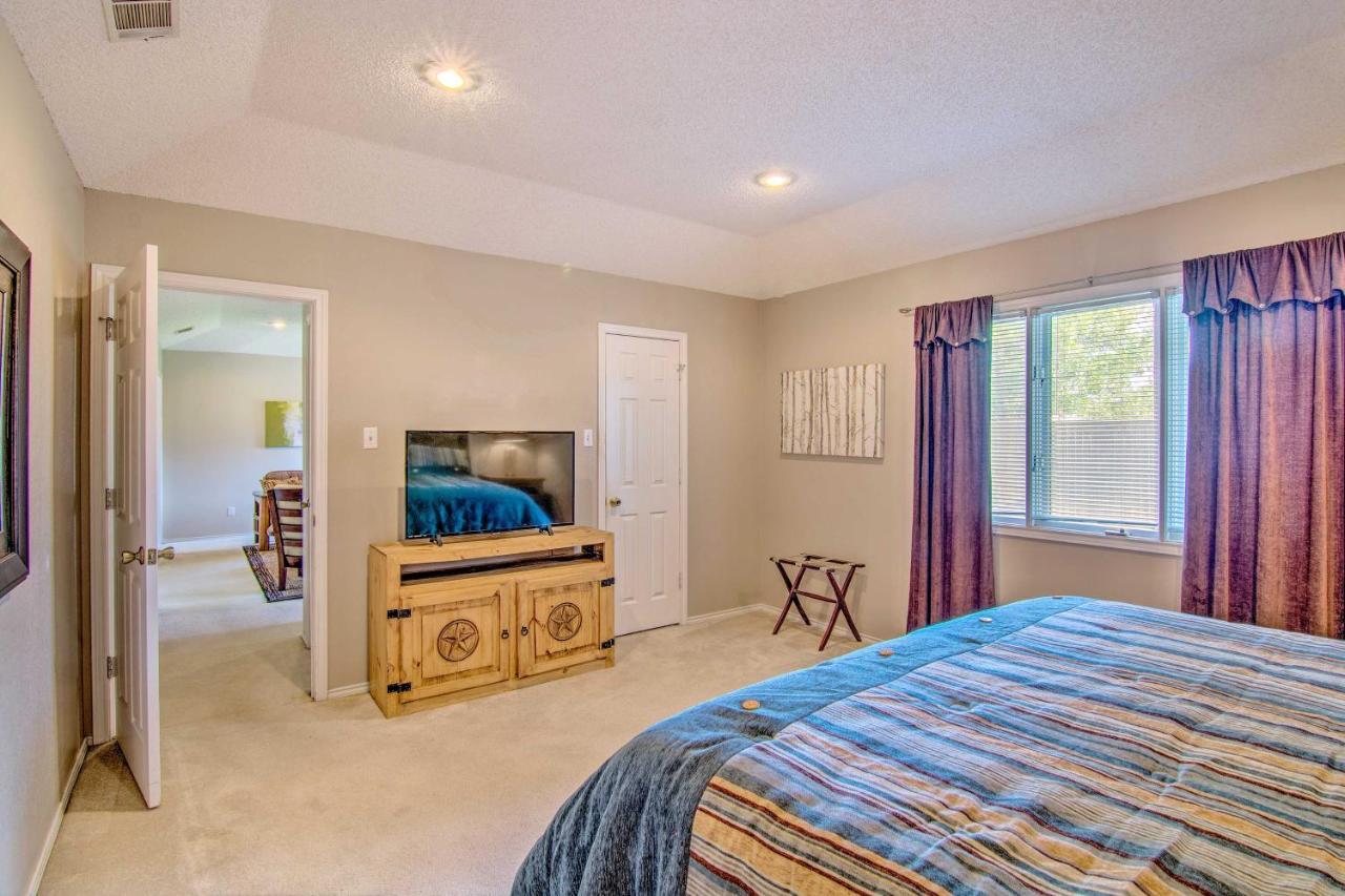 Lubbock Home With Deck And Yard - 8 Miles To Ttu! Экстерьер фото